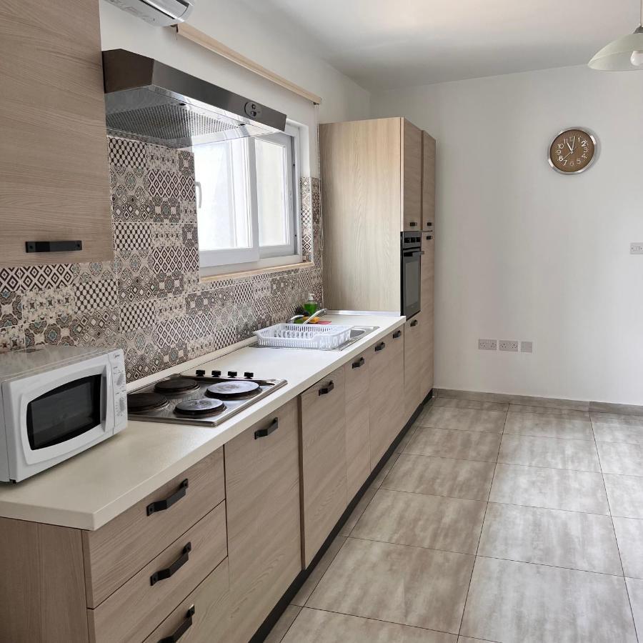 F3 Room 2, Private Room Two Single Beds Shared Bathroom Msida Extérieur photo